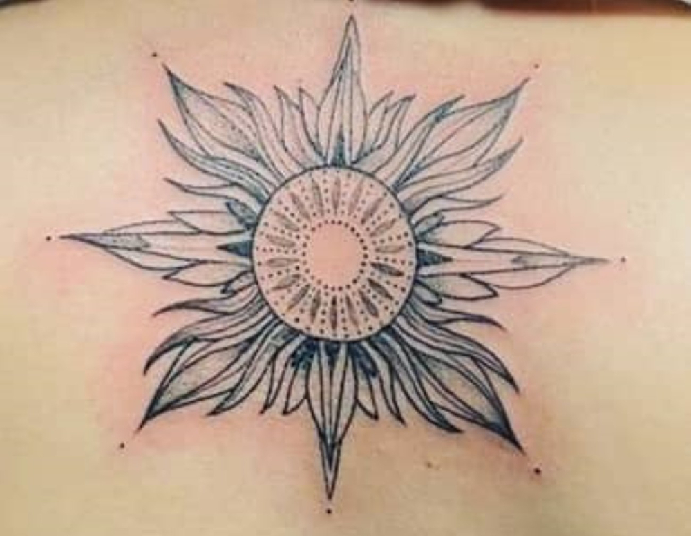 tatouage soleil